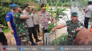 Kapolda Bersama Danrem 133 Tinjau Lokasi Bencana Di Kabupaten Gorontalo, Kapolda : Ini Wujud Kehadiran Negara Untuk Masyarakat