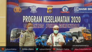 Dit Lantas Polda Gorontalo Gelar Pelatihan Dan Berikan Bantuan Kepada Sopir Truck Dan Kondektur