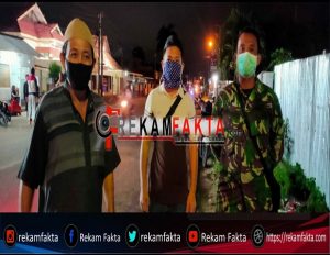 Terkait Pemblokiran Jalan Mayor Dullah, Bhabinkamtibmas Talumolo : Tidak Benar Shalat Tarawih Dibubarkan Oleh Aparat