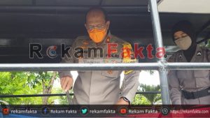 Launching Dapur Umum Mobile Untuk Masyarakat Kurang Mampu, Kapolda Gorontalo Pamerkan Keahliannya Seperti Koki Handal Internasional