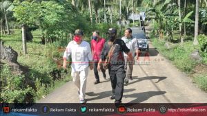 Lembaga Laskar Macan Asia Serahkan Bantuan Sembako Pada Masyarakat Kurang Mampu