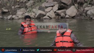 Tim SAR Ilato SatBrimob Polda Gorontalo dan Basarnas Berhasil Temukan Remaja Yang Tenggelam Di Sungai Bolango