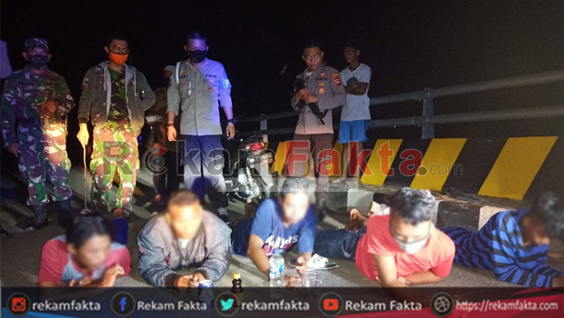 5 Pemuda Miras