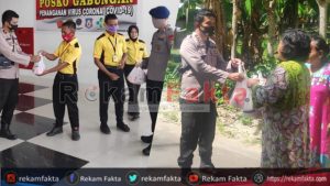 IPDA Ismet Berikan Bantuan Sembako, Ikan Segar Dan Barito Di 4 Desa Kecamata Tibawa
