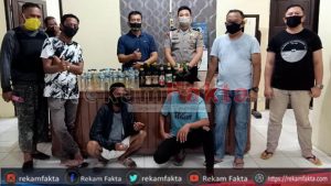 Masih Suasana Idul Fitri, Kapolsek Kota Selatan Pimpin Penyitaan Miras Di Kelurahan Donggala
