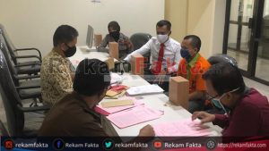 Berkas Kasus Penipuan Sapi Dinyatakan Lengkap, Ditreskrimun Polda Gorontalo Serahkan Dokumennya Ke Kejaksaan Tinggi