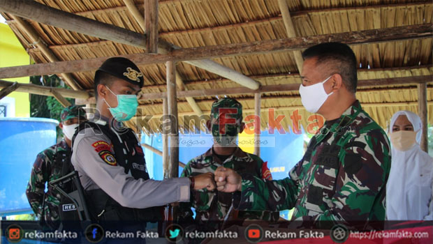 Kunjungi Perbatasan