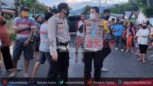 Bantu Warga Yang Terdampak Banjir, Polda Gorontalo dan Jajaran Turun Langsung Ke Lokasi