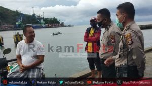 Tempat Pelelangan Ikan Menjadi Tujuan Berikutnya Oleh Polres Gorontalo Kota Untuk Sosialisasi New Normal