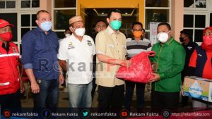 Kembali, PMI Kabgor Distribusi Bantuan Pangan Dan Makanan Siap Saji Untuk Korban Banjir Di Kota Gorontalo