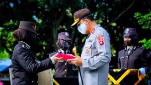 Kapolda Gorontalo Melepas 46 Anggota Polri Dan PNS Polri Yang Telah Purna Tugas