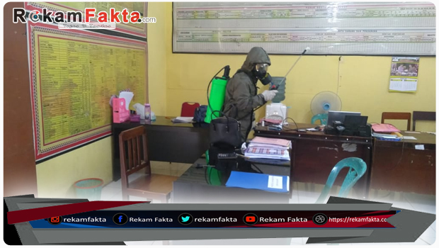 Tim KBR Ilato Kembali Lakukan penyemprotan Desinfektan Di Kantor Kelurahan Pulubala Kota Gorontalo
