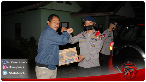 Kabupaten Gorontalo Utara dilanda Banjir!!! Tim SAR Ilato Brimob Gorontalo Lakukan Patroli SAR