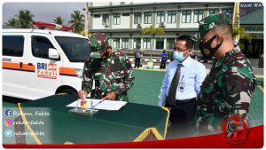 Danrem 133/NW Menerima Bantuan CSR Satu Unit Mobil Ambulance Dari BRI Cabang Limboto