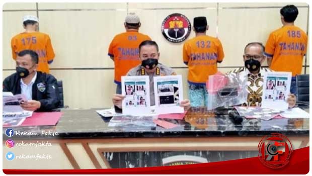 Empat Orang Tersangka