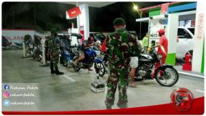 Tingkatkan Kedisiplinan, Anggota Koramil Mananggu Himbau Masyarakat Taati Protokol Kesehatan 