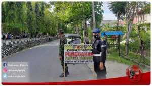 Demi Putuskan Mata Rantai Virus COVID-19, Personil Brimob Gorontalo Ikut Turun Operasi Yustisi