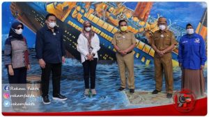 Rachmat Gobel Datangkan Para Pelukis Muda Dari Jakarta Untuk Mempercantik Tampilan Rumah BSPS Di Kota Gorontalo