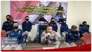 Tindak Lanjut Program 100 Hari Kapolri, Bid Humas Polda Gorontalo Gelar Pelatihan Publik Speking dan Pembuatan Konten Kreatif Secara Virtual