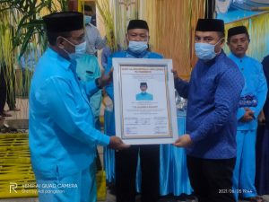Almarhum Hasan Due Dianugerahi Gelar Adat “Ta Lolingila Bubaya” Putera Terbaik Gorontalo
