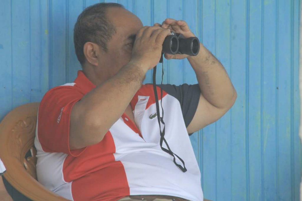 Adhan Dambea Menganggap Rusli Habibie Anak Kecil Karena Mengaitkan APBD Dengan Utang Pribadi