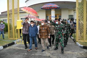Rombongan Menteri PPN/Kepala Bappenas Tinggalkan Gorontalo, Danrem 133/NW Turut Serta Mengantar