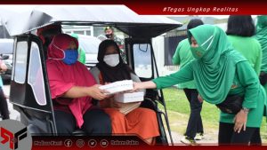 Jum’at Berkah, Persit Kartika Chandra Kirana Koorcab Rem 133 PD XIII/Merdeka Dalam Rangka Peringati HUT TNI Ke-76