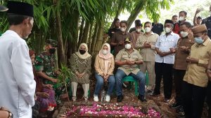 Danrem 133/NW Bersama Forkopimda Provinsi Gorontalo Silaturahmi Ke Orang Tua Korban Tabrak Lari Alm. Handi dan Salsabila