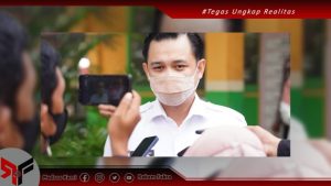 Ryan F. Kono Tinjau Vaksinasi Di Sejumlah Sekolah Dasar