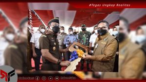 Pemkot Gorontalo Hibahkan Alkes Dan Satu Unit Mobil Ambulance Untuk Klinik Pratama Adhyaksa