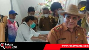 Jenazah Almarhum Prof. Max. J. Pattinama Tiba di Rumah Duka