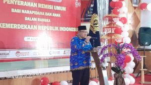 Dalam rangka HUT RI ke-77 Lapas Kelas II B Boalemo Berikan Remisi Umum Pada Narapidana dan Anak