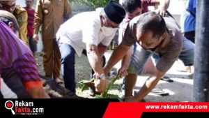 Wali Kota Gorontalo Berbagi Rezeki di Momen Idul Adha