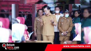 Ryan Kono Pantau Masyarakat Terdampak Yang Terima BLT Akibat Kenaikan BBM