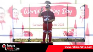 Walikota Gorontalo Ajak Masyarakat Hidup Sehat di Peringatan Word Walking Day