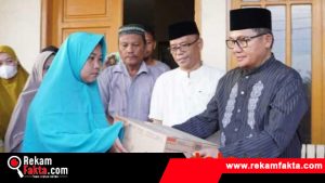 Pemkot Gorontalo Salurkan Bantuan Kepada Korban Kebakaran
