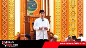 Ryan Ajak Masyarakat Muslim Berpedoman ke Al-Qur’an Saat Hadiri Malam Nuzulul Qur’an