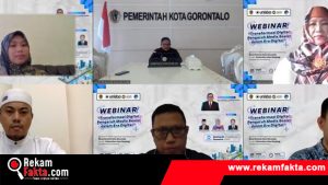 Marten Sampaikan Pesan Humanis Pada Webinar Transformasi Digital