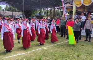 PJ Bupati Boalemo Lepas Peserta Gerak Jalan Tingkat SD, SMP