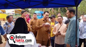 Menjaga Daya Beli Masyarakat, Pemkot Gorontalo Lakukan Gerakan Pasar Murah di Kecamatan Sipatana