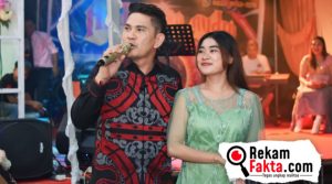 Wah, Wanita Cantik Ini Lebih Pilih Ronnie Sianturi Dari Pada Yang Lain