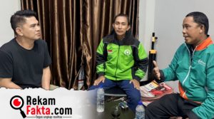Kedua Bapak Ojol Ini Tak Menyangka Disambut Hangat Oleh Ronnie Sianturi