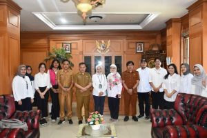 Pemkab Bersama Dikes Boalemo Sambut Tim Surveior Akreditas LAM-KPRS