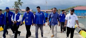 Anas Jusuf Bangga Dan Terharu, Saat di Sambut Secara Adat Oleh Masyarakat Bajo