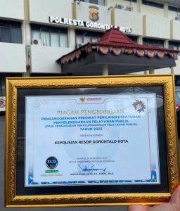 Polresta Gorontalo Raih Penghargaan Kepatuhan Pelayanan Publik 2023 Dari Ombudsman RI