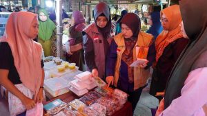 BPOM Gorontalo Dan Saka POM Uji Sampel Menu Takjil