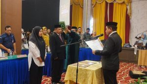 Roy Hamrain Lantik PAW PPK Tilango dan PPS Desa Lobuto Timur