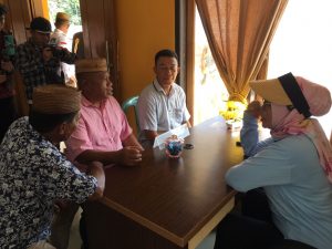 Bupati Merlan Tanggapi Langsung Keluhan Warganya Terkait Persoalan Alat Pertanian