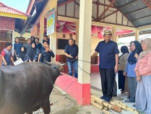 PT. AGIT Salurkan Hewan Kurban ke Masyarakat