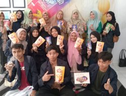 Dosen dan Mahasiswa Unisan Kunjungan Edukatif ke UMKM Bilal Mekar Snack